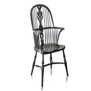 WINDSOR ARM CHAIR